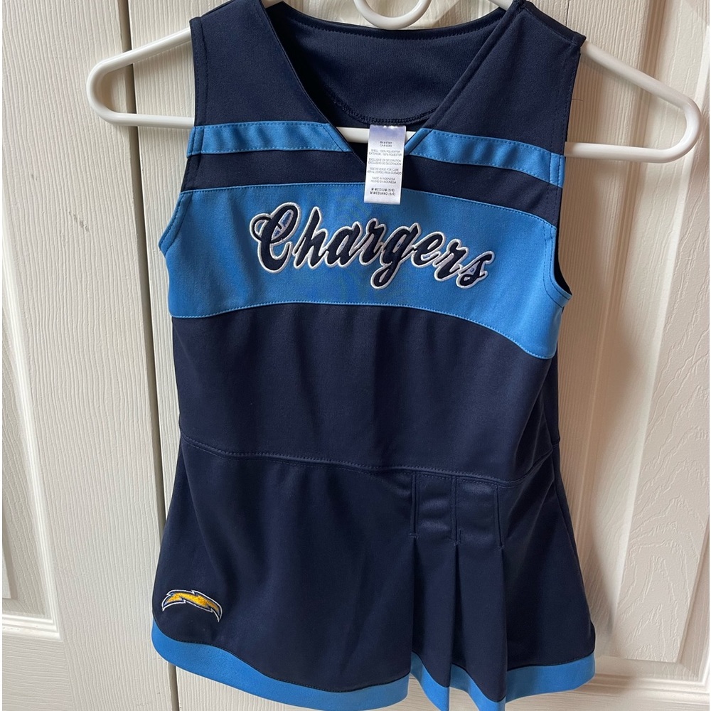 Chargers outfit, Medium (5/6) size, 2 pieces outfit